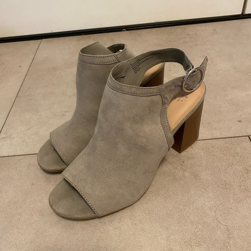 Gray A New Day block heels